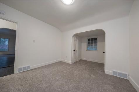 3013 21st Avenue Beaver Falls PA 15010
