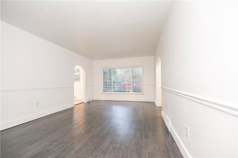 3013 21st Avenue Beaver Falls PA 15010