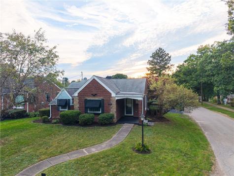 3013 21st Avenue Beaver Falls PA 15010