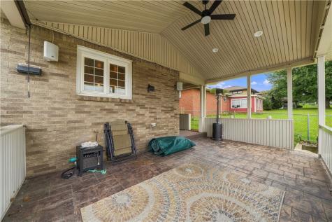 1101 Cherry Street Latrobe PA 15650