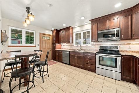 1101 Cherry Street Latrobe PA 15650