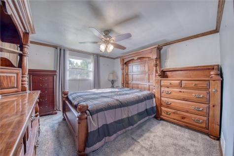 213 Tartline Drive Shaler PA 15116