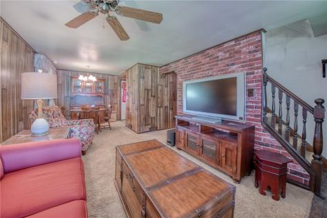 213 Tartline Drive Shaler PA 15116