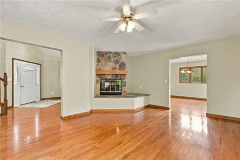 327 Sugar Run Road Waynsbrg/frankln Township PA 15370