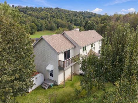 327 Sugar Run Road Waynsbrg/frankln Township PA 15370