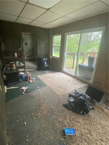 9137 N Sunnyside Drive Shenango PA 16424