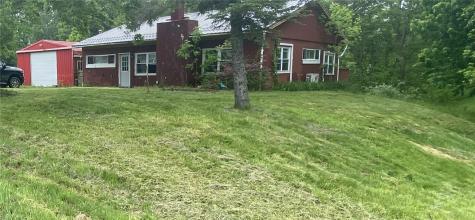 9137 N Sunnyside Drive Shenango PA 16424
