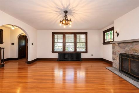 319 Stanford Avenue West View PA 15229