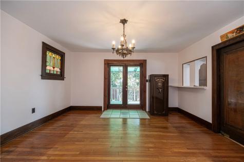 319 Stanford Avenue West View PA 15229
