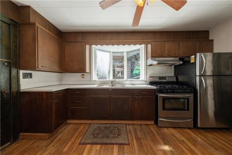 319 Stanford Avenue West View PA 15229