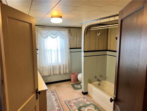 10 Leet Avenue Greenville Boro PA 16125
