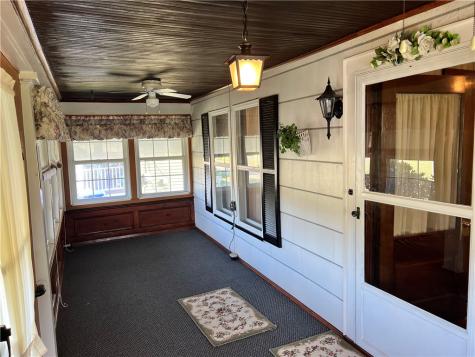 10 Leet Avenue Greenville Boro PA 16125
