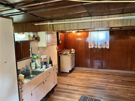 10 Leet Avenue Greenville Boro PA 16125