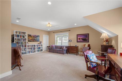 1518 Celebration Circle South Fayette PA 15017