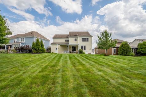 1518 Celebration Circle South Fayette PA 15017