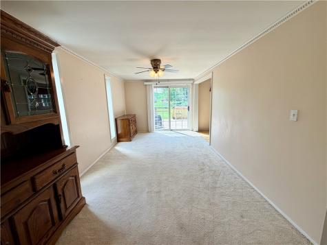 319 Manhattan Avenue Shaler PA 15223