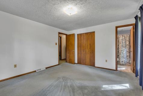 187 Dehaven Road South Beaver Township PA 15010