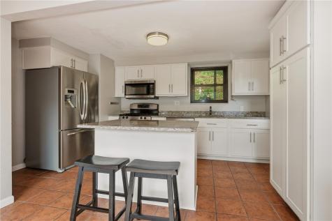 2724 Dwight Avenue Dormont PA 15216