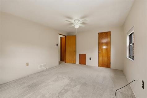 2724 Dwight Avenue Dormont PA 15216