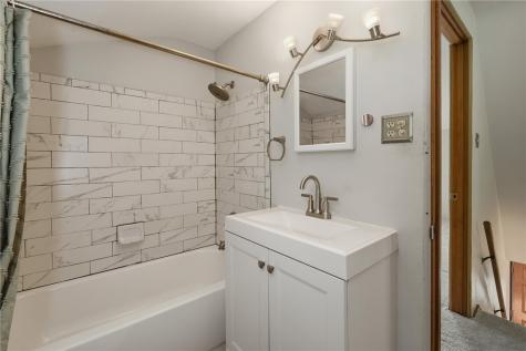 2724 Dwight Avenue Dormont PA 15216