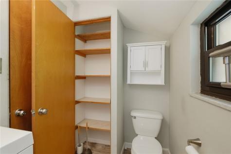 2724 Dwight Avenue Dormont PA 15216