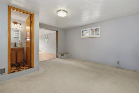 2724 Dwight Avenue Dormont PA 15216