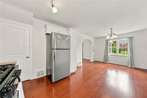 5741 Front Street Verona PA 15147