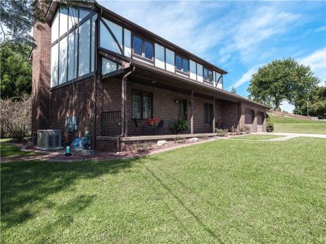 196 White Oak Drive Allegheny Township PA 15068