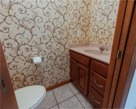 196 White Oak Drive Allegheny Township PA 15068