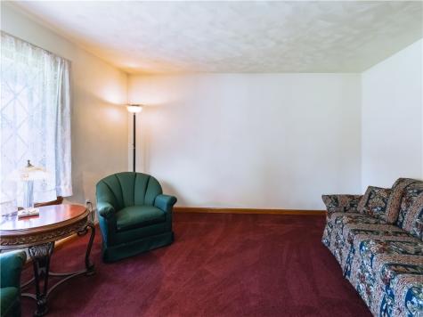 196 White Oak Drive Allegheny Township PA 15068