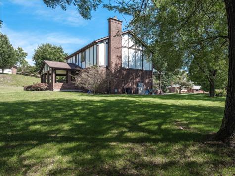 196 White Oak Drive Allegheny Township PA 15068