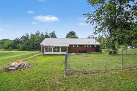 330 Butler Road Saxonburg Boro PA 16056