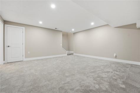 102 Bristlecone Court Buffalo Township PA 16229