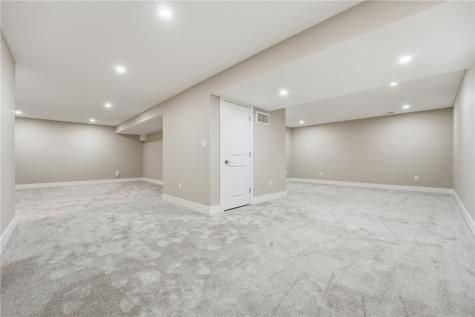 102 Bristlecone Court Buffalo Township PA 16229