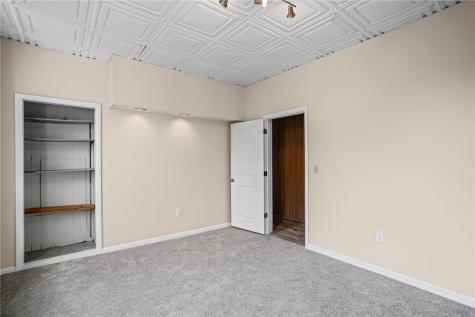 220 S Millvale Avenue Bloomfield PA 15224
