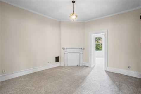 220 S Millvale Avenue Bloomfield PA 15224