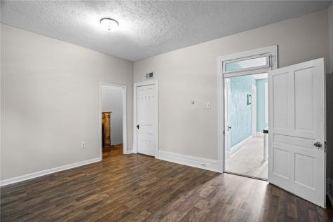 220 S Millvale Avenue Bloomfield PA 15224
