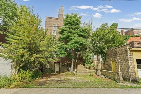 220 S Millvale Avenue Bloomfield PA 15224