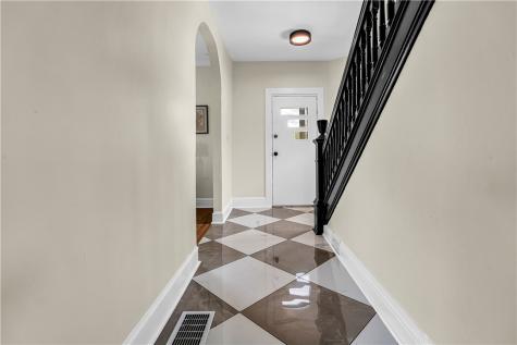 736 Market Street Bridgewater PA 15009