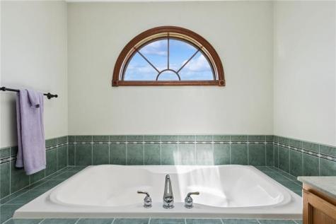 9331 Pembroke Circle North Huntingdon PA 15642