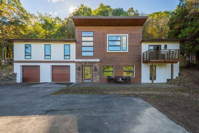 1645 Pegher Lane Franklin Park PA 15143