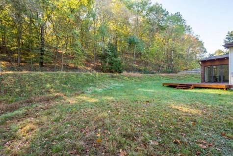 1645 Pegher Lane Franklin Park PA 15143
