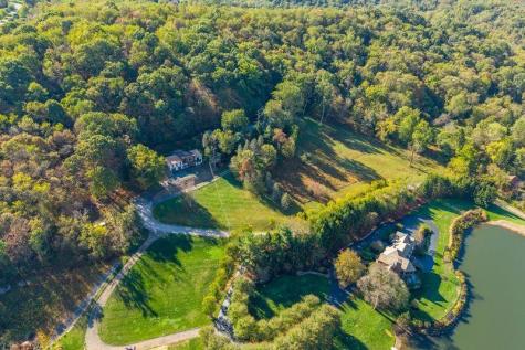 1645 Pegher Lane Franklin Park PA 15143