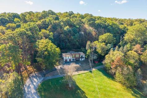 1645 Pegher Lane Franklin Park PA 15143