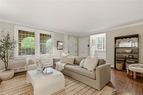 1209 Denniston Street Squirrel Hill PA 15217