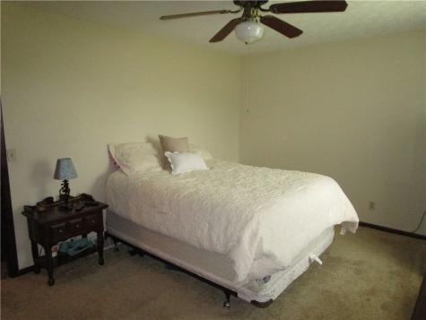 2872 Gull Lane South Pymatuning Township PA 16154