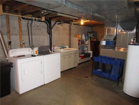 2872 Gull Lane South Pymatuning Township PA 16154