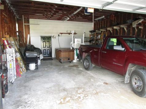 2872 Gull Lane South Pymatuning Township PA 16154
