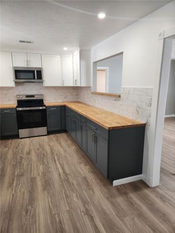 633 Bartleyville Road Hanover Township PA 15021
