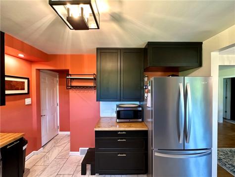 212 W Fairmont Avenue Neshannock Township PA 16105